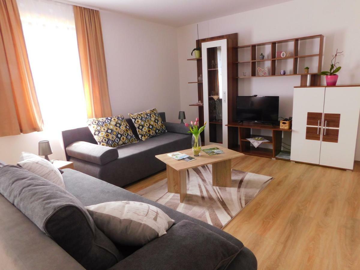 Apartment Petrovic Slunj Esterno foto