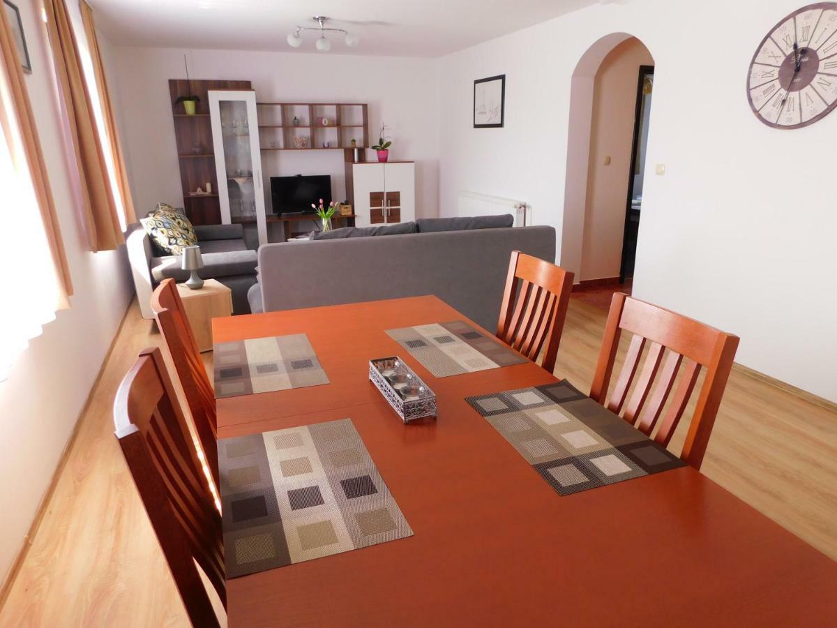 Apartment Petrovic Slunj Esterno foto